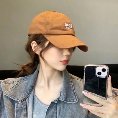 哈啰僵尸海报